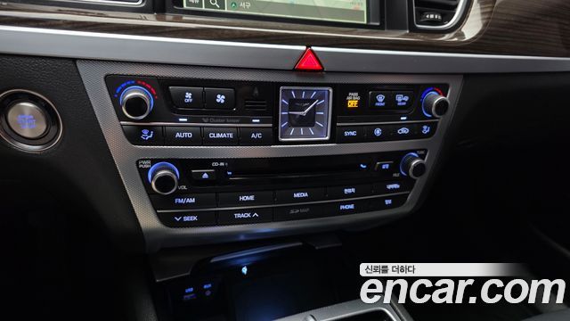 Genesis G80 3.3 GDI Luxury 2018 — фото 16