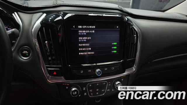 Chevrolet Traverse 3.6 AWD Redline 2021 — фото 14