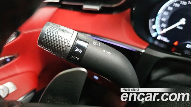 Genesis GV70 2.2 Diesel 2WD 2021 — фото 28