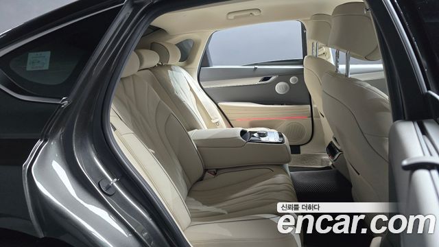 Genesis G80 (RG3) Gasoline 2.5 Turbo AWD 2026 — фото 11