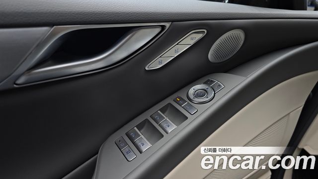 Genesis G80 (RG3) Gasoline 2.5 Turbo AWD 2026 — фото 29
