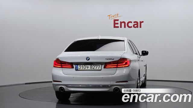 BMW 5 Series (G30) 520d Luxury Plus 2018 — фото 4