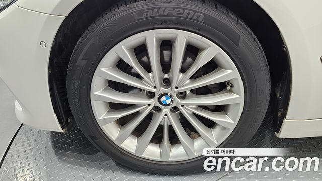 BMW 5 Series (G30) 520d Luxury Plus 2018 — фото 5