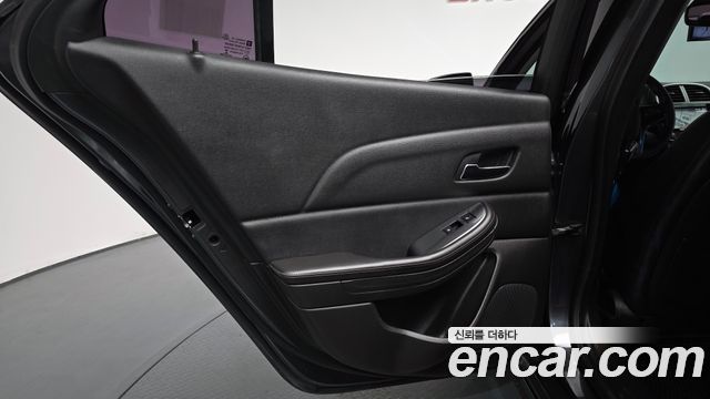 Chevrolet Malibu 2.0 Diesel LT Deluxe Pack 2015 — фото 25