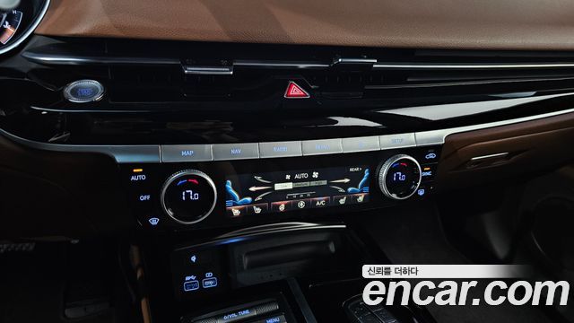 Genesis G80 (RG3) Gasoline 3.5 Turbo AWD 2023 — фото 32