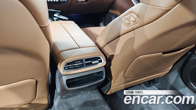 Genesis G80 (RG3) Gasoline 3.5 Turbo AWD 2023 — фото 35