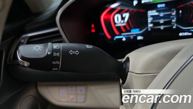 Genesis G70 2.0T AWD Sport Package 2020 — фото 27