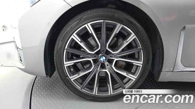 BMW 7 Series (G11) 730d xDrive M Sport 2021 — фото 5