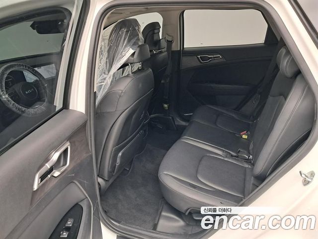 Kia Sportage (V) Diesel 2.0 2WD Signature 2022 — фото 16