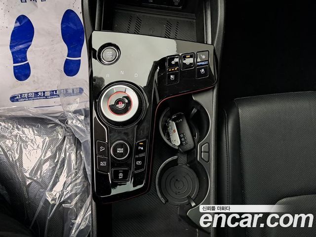 Kia Sportage (V) Diesel 2.0 2WD Signature 2022 — фото 18