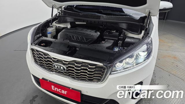 Kia Sorento Diesel 2.2 2WD Marster 2020 — фото 6