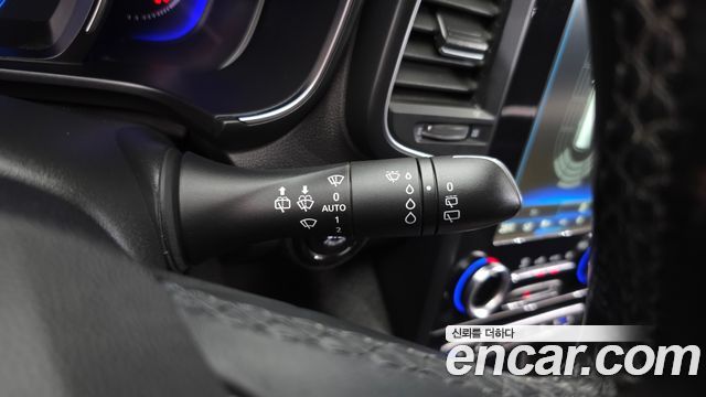 Renault Korea QM6 Diesel 2WD RE Signature 2018 — фото 22