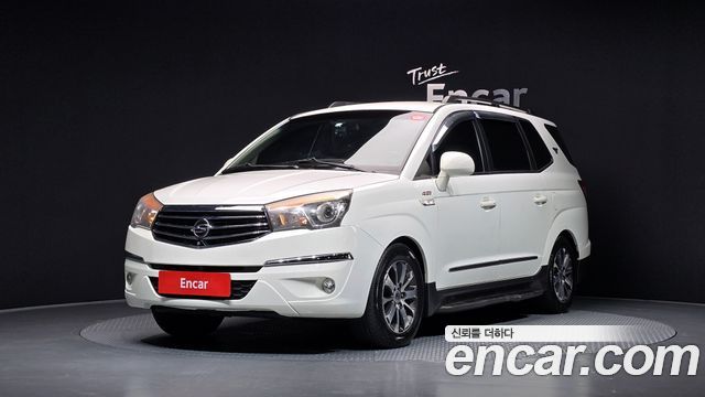 KG Mobility (SsangYong) Korando Turismo 4WD RX 11-seater