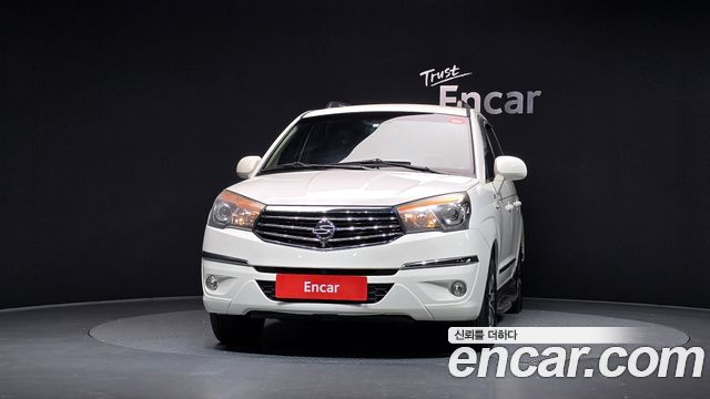 KG Mobility (SsangYong) Korando Turismo 4WD RX 11-seater 2016 — фото 3
