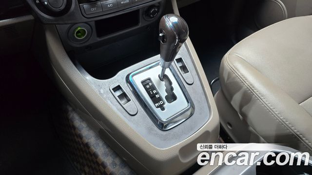 KG Mobility (SsangYong) Korando Turismo 4WD RX 11-seater 2016 — фото 9