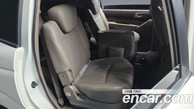 KG Mobility (SsangYong) Korando Turismo 4WD RX 11-seater 2016 — фото 11