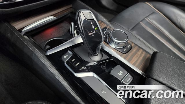 BMW 5 Series (G30) 530i Luxury Plus 2019 — фото 9
