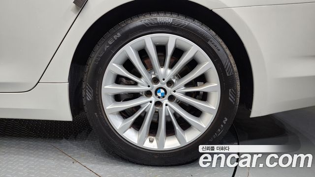 BMW 5 Series (G30) 530i Luxury Plus 2019 — фото 21