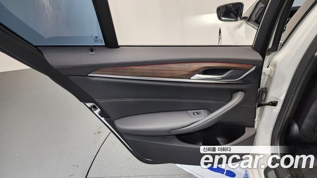 BMW 5 Series (G30) 530i Luxury Plus 2019 — фото 25