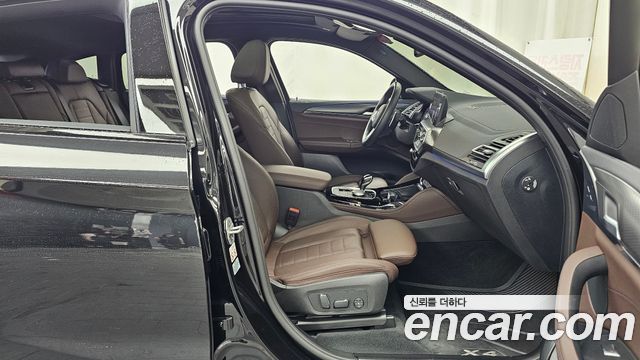 BMW X4 (G02) xDrive20i M Sport 2024 — фото 32