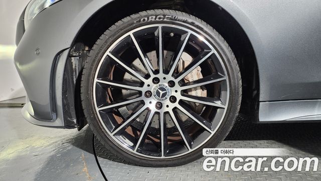 Mercedes-Benz CLS-Class (C257) CLS450 4MATIC AMG Line 2020 — фото 5