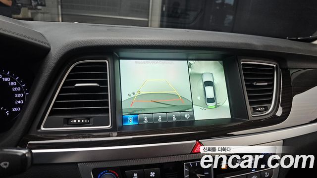 Genesis G80 3.3 GDI AWD Premium Luxury 2018 — фото 15