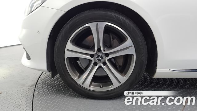Mercedes-Benz E-Class (W213) E300 Avantgarde 2019 — фото 5