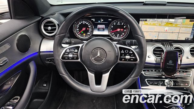 Mercedes-Benz E-Class (W213) E300 Avantgarde 2019 — фото 13