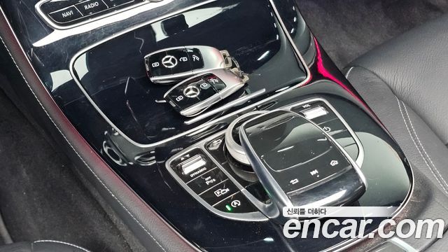 Mercedes-Benz E-Class (W213) E300 Avantgarde 2019 — фото 32