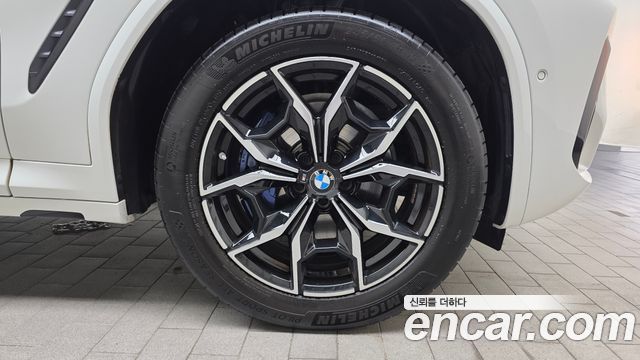 BMW X4 (G02) xDrive20i M Sport 2024 — фото 27