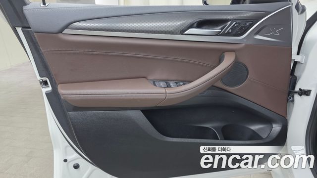 BMW X4 (G02) xDrive20i M Sport 2024 — фото 30