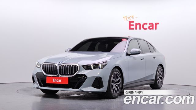 BMW 5 Series (G60) 520i M Sport 2024 — фото 1