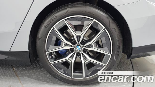 BMW 5 Series (G60) 520i M Sport 2024 — фото 27