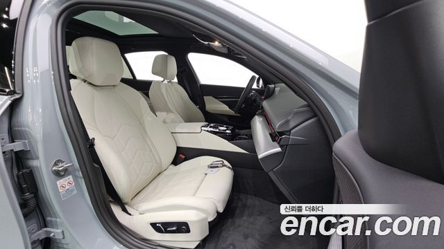 BMW 5 Series (G60) 520i M Sport 2024 — фото 32
