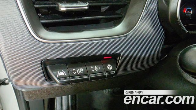 Renault Korea XM3 1.3 TCe RE Signature 2023 — фото 10