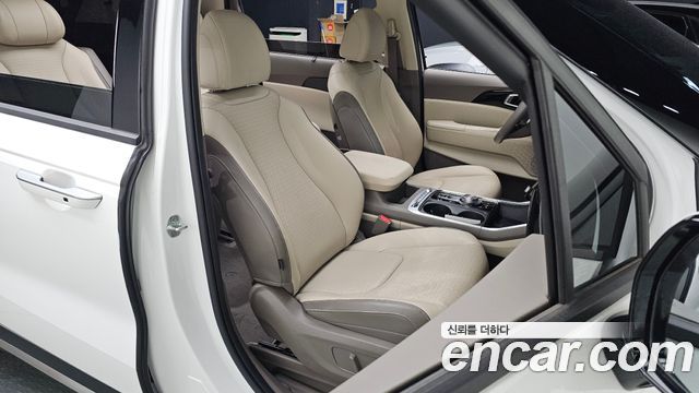 Kia Carnival (IV) Gasoline 7-Seater Signature 2025 — фото 11