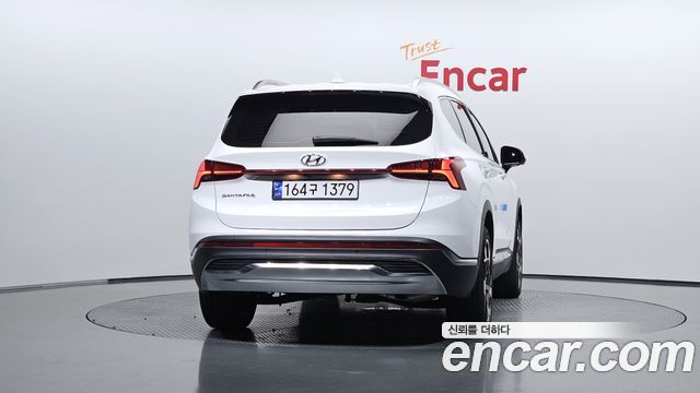 Hyundai Santa Fe Diesel 2.2 2WD Prestige 2021 — фото 4