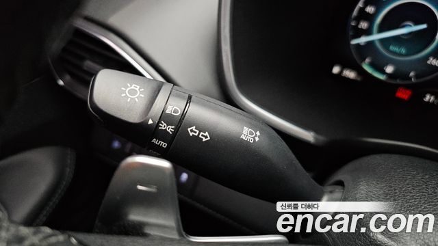Hyundai Santa Fe Diesel 2.2 2WD Prestige 2021 — фото 27