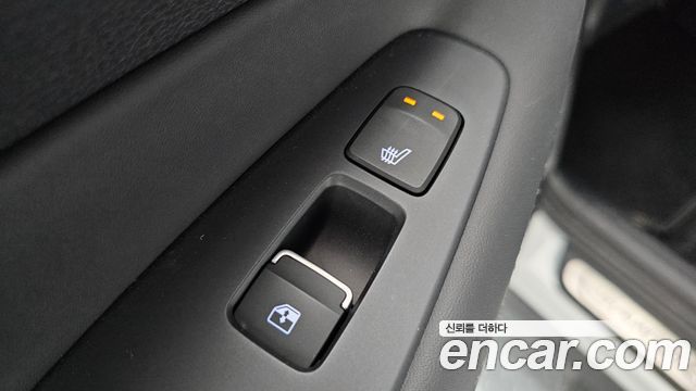 Hyundai Santa Fe Diesel 2.2 2WD Prestige 2021 — фото 32