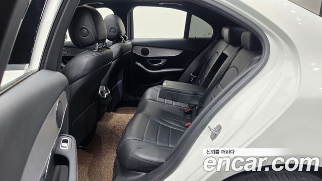 Mercedes-Benz C-Class (W205) C350e 2018 — фото 16