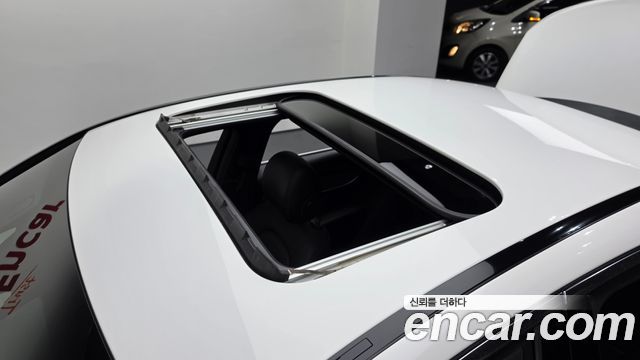 Mercedes-Benz C-Class (W205) C350e 2018 — фото 22