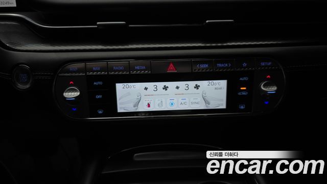 Genesis G90 (RS4) Gasoline 3.5 Turbo AWD 2022 — фото 27