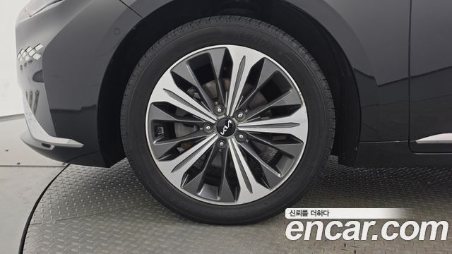 Kia K8 Hybrid Signature 2023 — фото 5