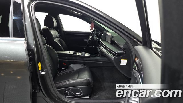 Genesis G90 (RS4) Gasoline 3.5 Turbo e-S/C AWD 2023 — фото 11