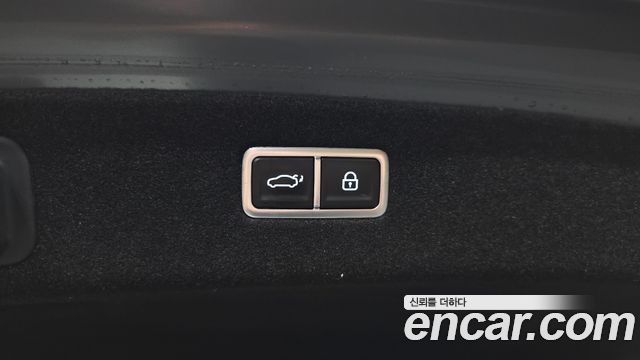 Genesis G90 (RS4) Gasoline 3.5 Turbo e-S/C AWD 2023 — фото 31