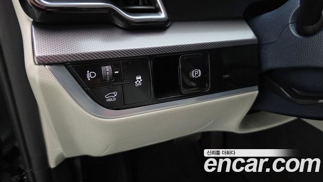 Kia Sportage (V) Diesel 2.0 2WD Nobleless 2024 — фото 14