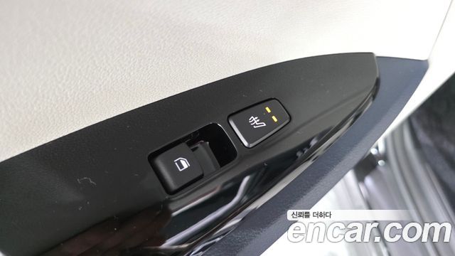 Kia Sportage (V) Diesel 2.0 2WD Nobleless 2024 — фото 19
