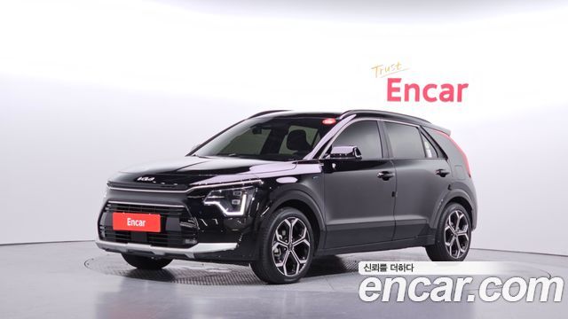 Kia Niro Trendy 2023 — фото 1