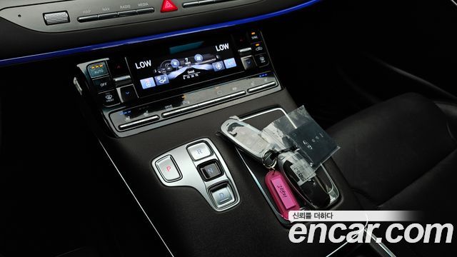 Hyundai Grandeur (IG) 2.5 Exclusice 2023 — фото 9