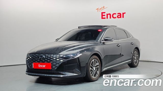 Hyundai Grandeur (IG) 3.0 LPi Rent Car Modern